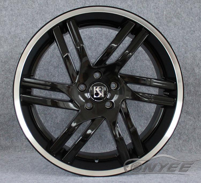 картинка Новые диски Koko Kuture Spline R20 5х112 ET25 J8,5 черный глянец магазин  StreetTuning 