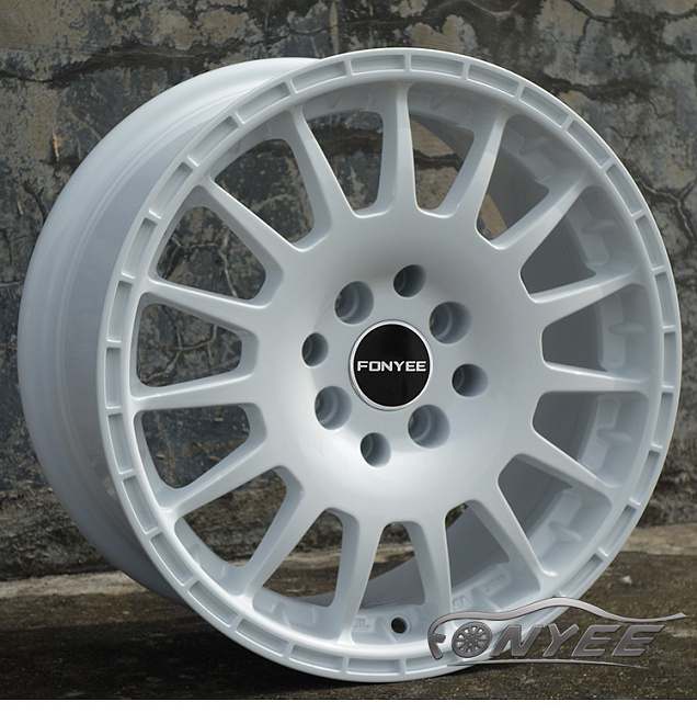картинка Новые диски OZ Racing Model 2 R15 4x100-4x114,3 ET35 J7 белые магазин  StreetTuning 