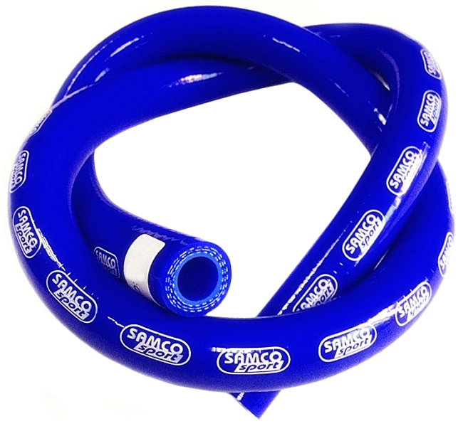 картинка Армированный вакуумный силиконовый шланг 12 мм магазин  StreetTuning 