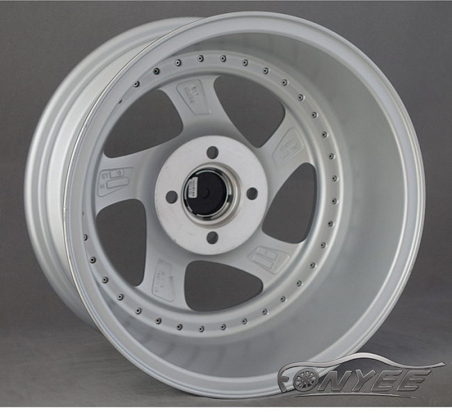 картинка Новые диски Rotiform TMB Flat R15 4х100 ET30 J7 серебро + полированная полка магазин  StreetTuning 