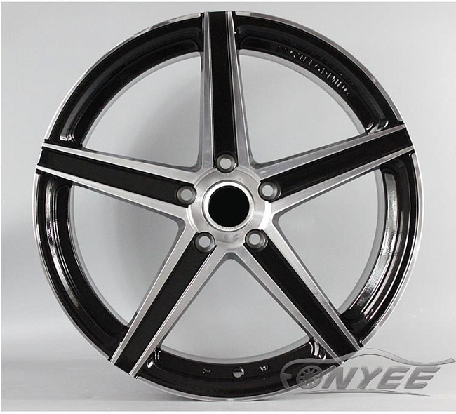 картинка Новые диски KE Flow Forming модель 2 R18 5X108 ET40 J8 черные + серебро магазин  StreetTuning 