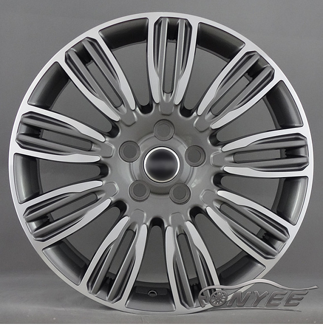 картинка Новые диски RANGE ROVER VELAR R20 5x120 ET45 J9,5 серый + серебро магазин  StreetTuning 