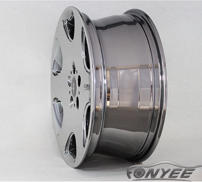 картинка Новые диски Ascari Cuervo R18 J7,5 ET38 5x114,3 хром магазин  StreetTuning 