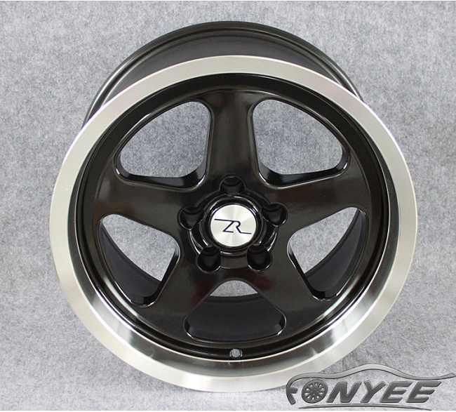 картинка Новые диски ZR R17 5x114,3 ET20 J10 черные + полированная полка магазин  StreetTuning 