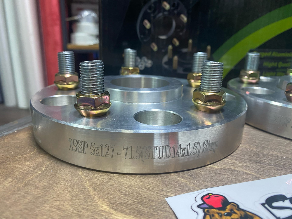 картинка Проставка Starleks 25 мм 5x127 14x1.5 цо 71.5 - РФ от магазина  StreetTuning
