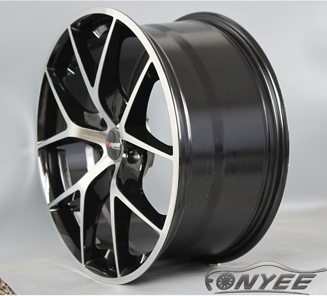 картинка Новые диски BBS CI-R R18 5X114,3 ET35 J8,5 черный глянец + серебро магазин  StreetTuning 