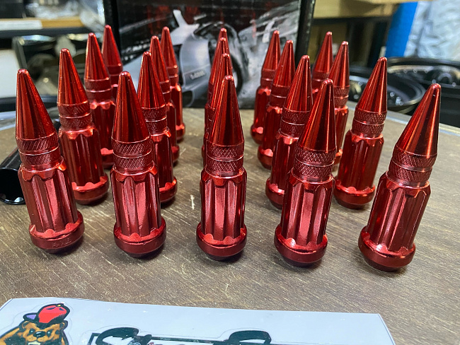 картинка Комплект гаек пики (пули) Starleks, 14х1.5, цвет красный, 20 шт. магазин  StreetTuning 