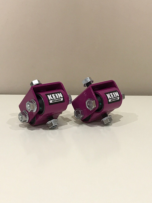 картинка Комплект усиленных опор двигателя для Nissan Cefiro, Laurel, Skyline, Stagea, Crew магазин  StreetTuning 