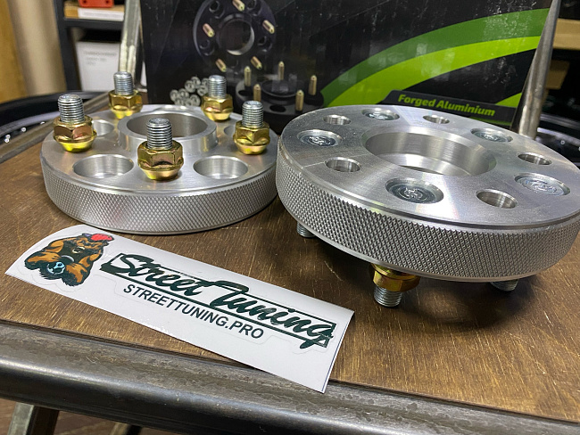 картинка Проставка Starleks 25 мм 5x100 12x1.25 цо 56,1 - РФ магазин  StreetTuning 