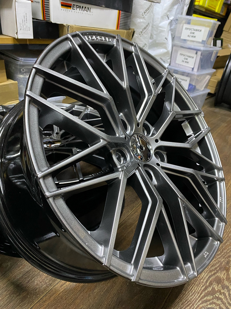 картинка Новые диски Vorsteiner V-FF 107 R17 J7.5 ET38 5X114.3 Hyper Black от магазина  StreetTuning