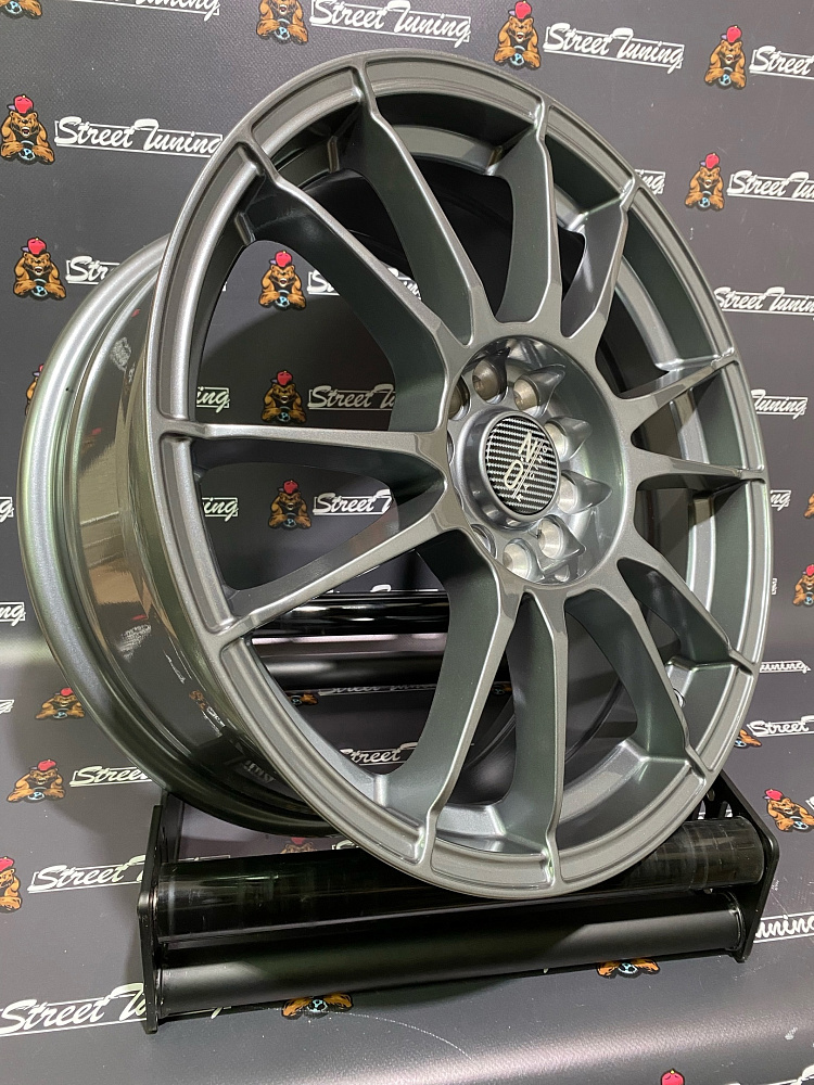 картинка Новые диски OZ RACING R17 J7.5 ET45 5x112/5X114.3 Gunmetal от магазина  StreetTuning