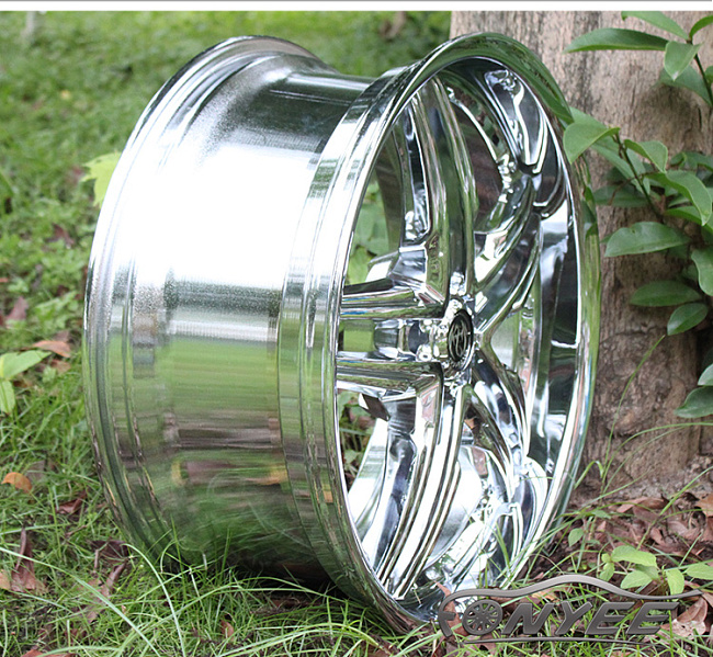 картинка Новые диски Sovrano S13 R20 5X114,3 ET15 J8,5 хром магазин  StreetTuning 