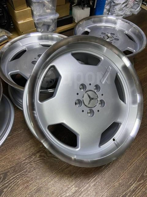 картинка Новые диски AMG monoblock R18 J8 ET35 5X112, серебро магазин  StreetTuning 