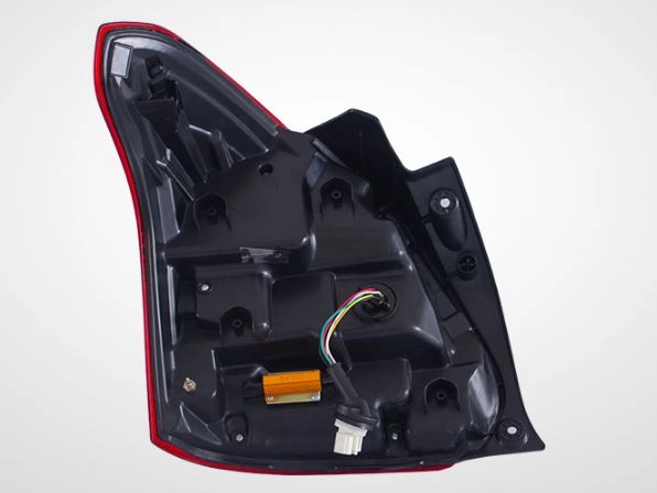 картинка Задние светодиодные фары для SUZUKI SWIFT 2017 магазин  StreetTuning 