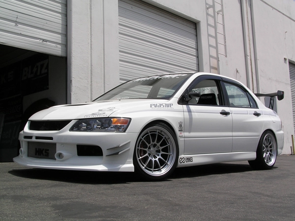 картинка Новые диски Enkei NT03-M R17 4x100 ET35 J7,5 серебро магазин  StreetTuning 