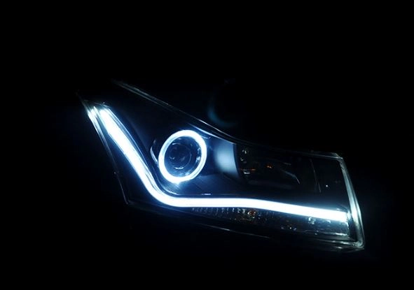 картинка Передние фары Chevrolet Cruze 2010-2014 г магазин  StreetTuning 